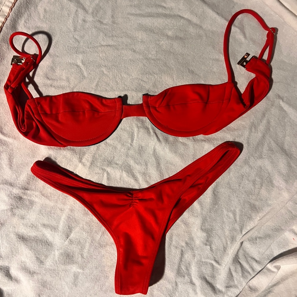 Indah Red Bikini Set - Picture 3 of 3